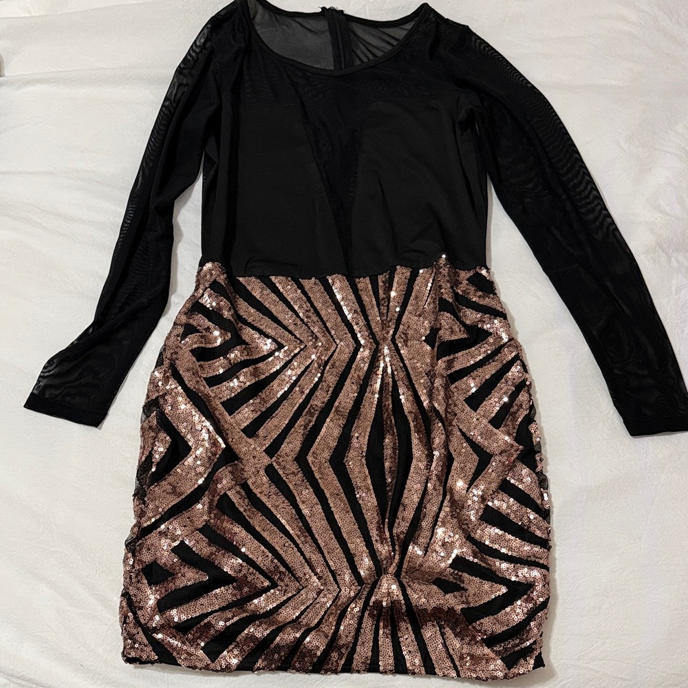 Vintage Black and Rose Gold Sequin Dress. Size Medium